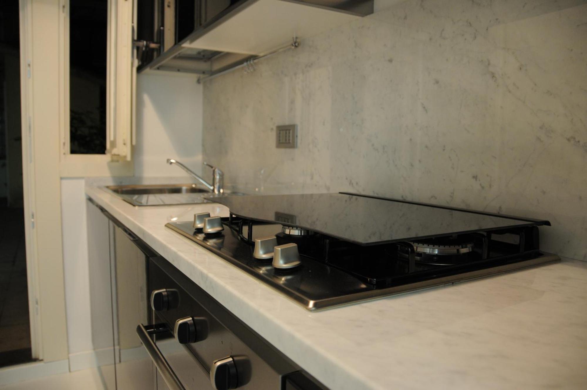 White Style Gambero Apartment Rome Exterior photo