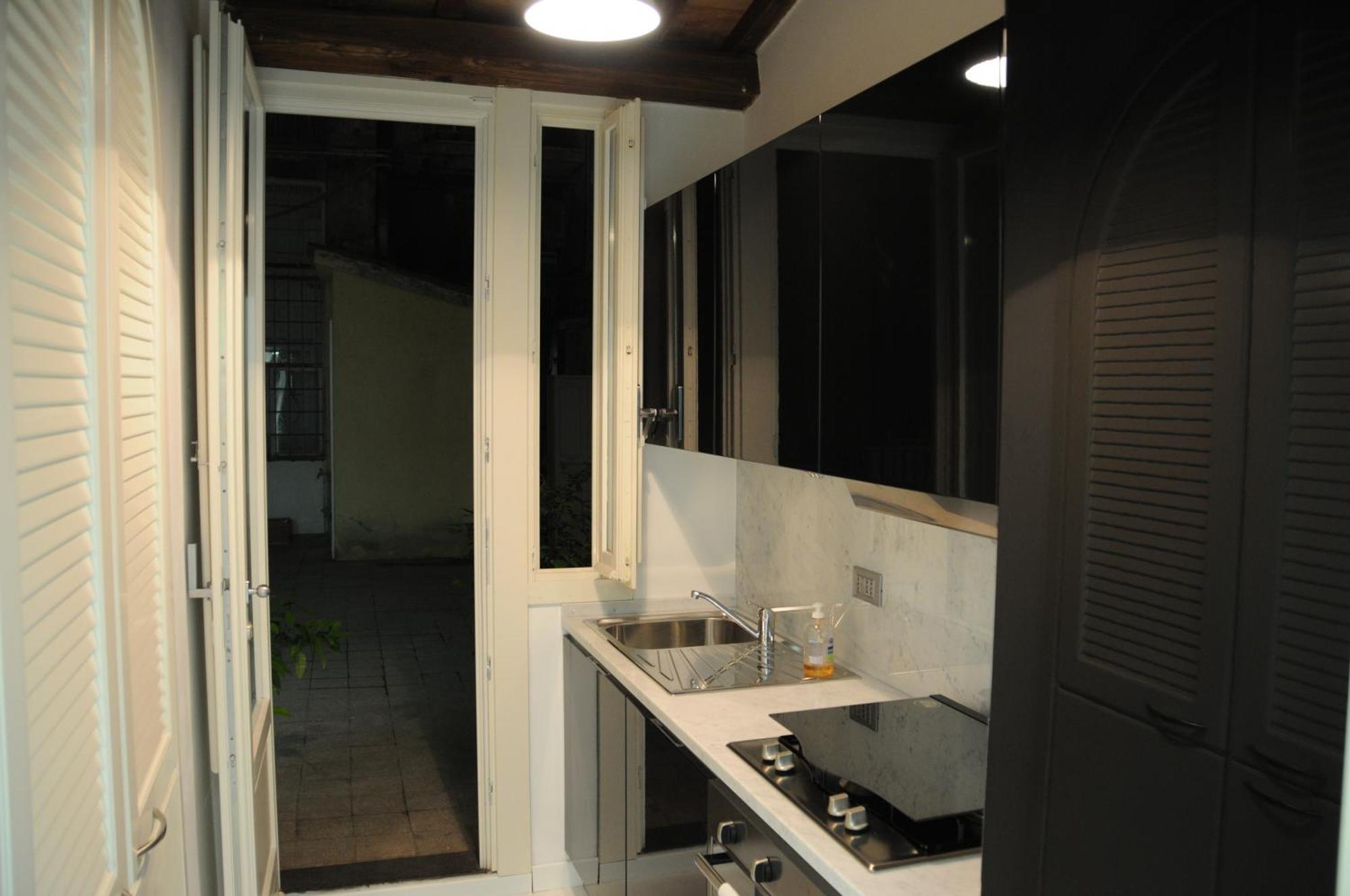 White Style Gambero Apartment Rome Exterior photo