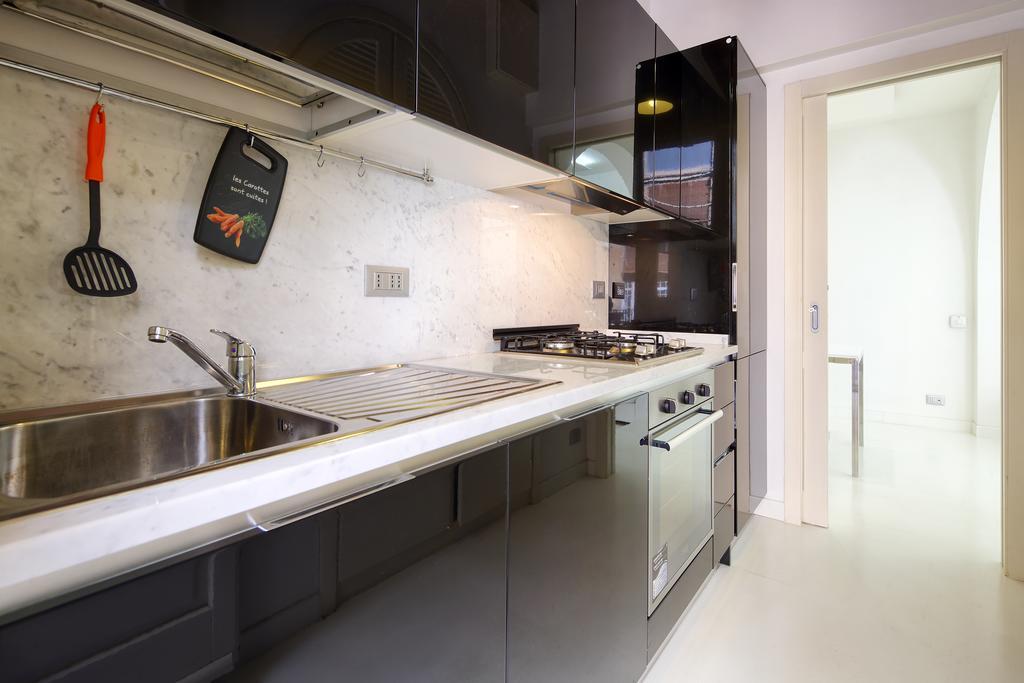 White Style Gambero Apartment Rome Exterior photo